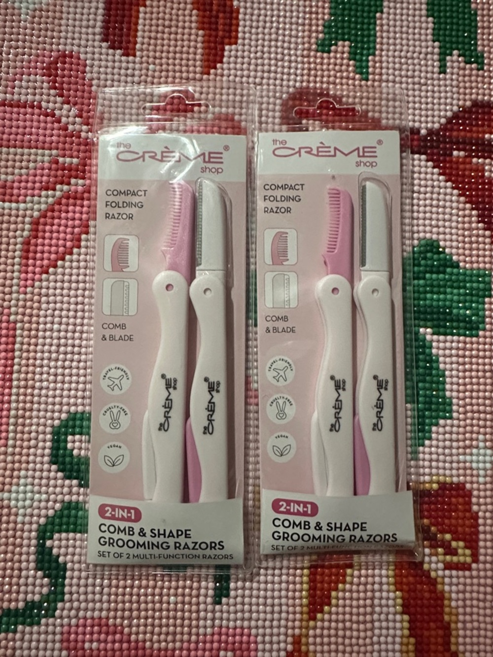 The Crème Shop Comb & Shape Grooming Razors 2 pack